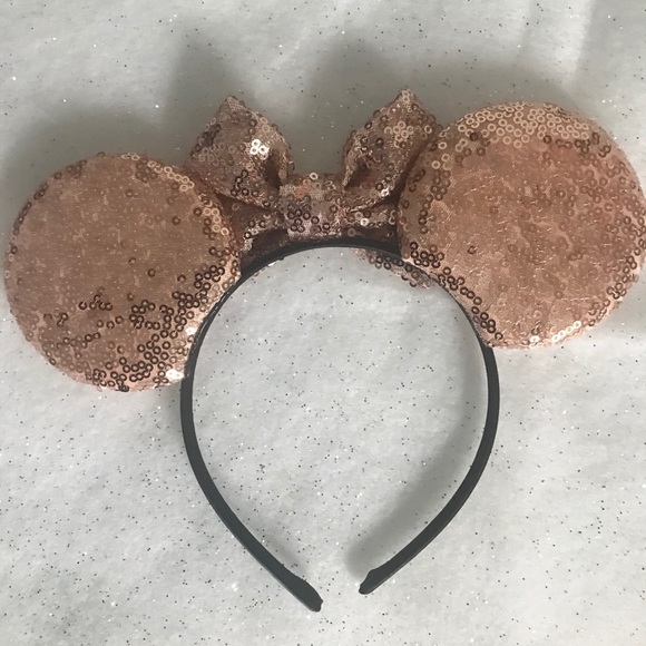 Rose Gold Minnie Ears - Picture 4 of 4